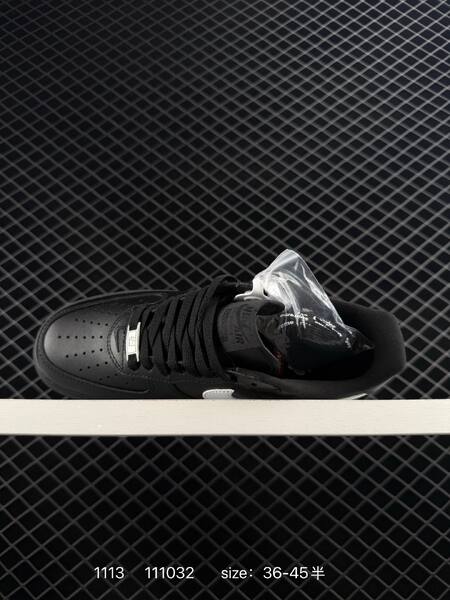 Nike Air Force 1 07 Black White 36-45 lifestyle