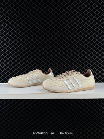 Other Adidas CHANGLE KJ3961 36 45 4022 Lifestyle - Unisex (BS-74801)