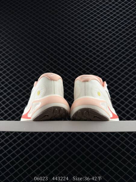 Nike Journey Run cream white with pink and brown accents EU 36-42 5 running lifestyle