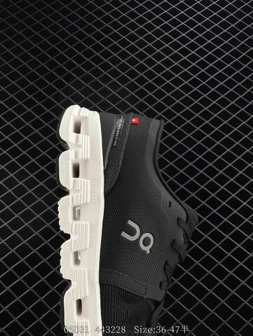 On Cloud 5 Black White EU 36-47 Running Shoe Running Sneakers - Unisex (BS-85574)