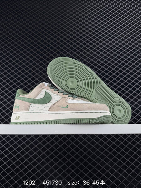 Nike Air Force 1 07 Low Black Silver and White Grey EU 36-45 lifestyle