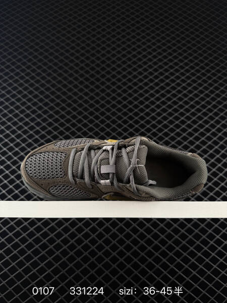 Nike V5 RNR brown grey with gold Swoosh EU 36-45 5 running lifestyle