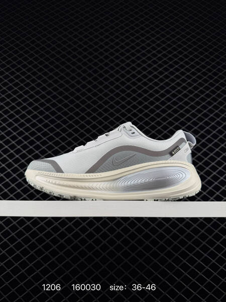 Nike Vomero 18 GTX white grey EU 36-46 running lifestyle