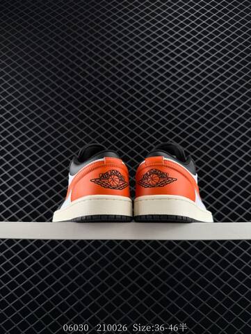Jordan Air Jordan 1 Low Shattered Backboard Black Orange White Sail EU 36-46 Sneaker - Unisex (BS-81124)