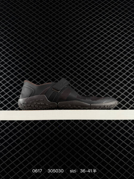 Nike Air Rift dark brown EU 36-41 sneaker