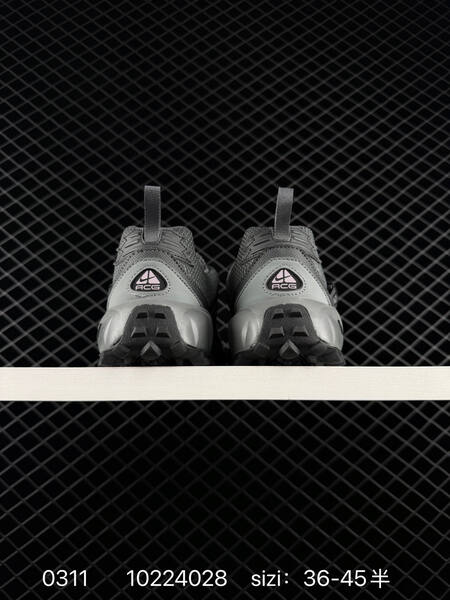 Nike ACG Phassad Black Grey EU 36-45 5 trail lifestyle