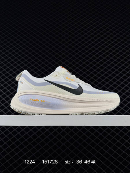 Nike Vomero 18 GTX White Black Orange EU 36-46 5 running lifestyle