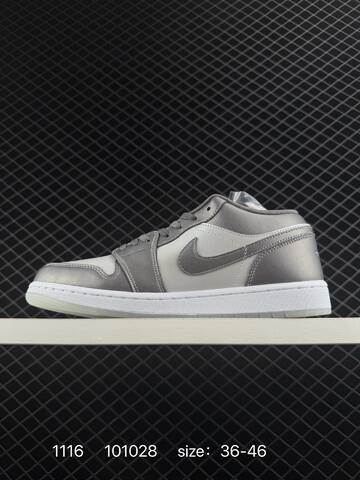 Jordan Air Jordan 1 Low OG HV4398-014 Metallic Silver White Light Blue EU 36-46 Sneaker - Unisex (BS-80261)