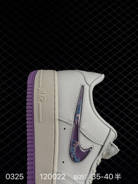 NIKE AIR FORCE 1 07 LV8 IQ9795 Size 36 3 lifestyle