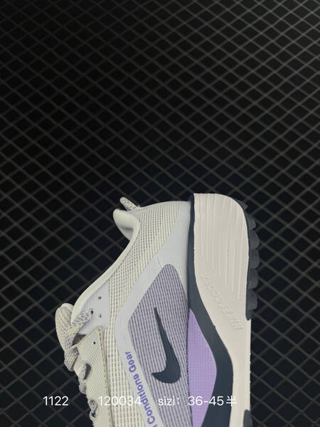Nike ReactX P-6000 white black with purple and aqua accents EU 36-45 running lifestyle