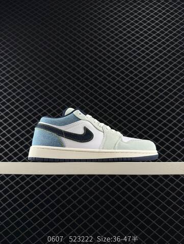 Jordan Air Jordan 1 Low SE White Light Blue Dark Blue Sail EU 36-47 Sneaker - Unisex (BS-81245)