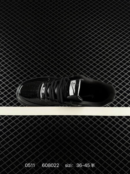 Nike Air Force 1 07 Low black EU 36-45 lifestyle