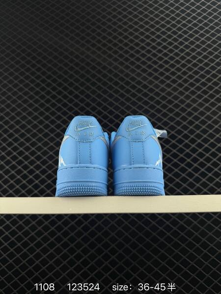 Nike Air Force 1 07 light blue white silver EU 36-45 lifestyle