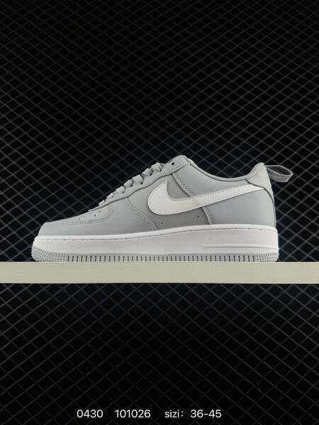Nike Air Force 1 ’07 black/white EU 36-45 lifestyle