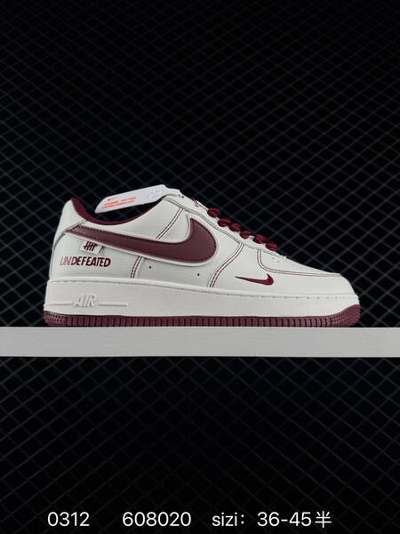 Nike Air Force 1 07 Low White Black EU 36-45 5 lifestyle