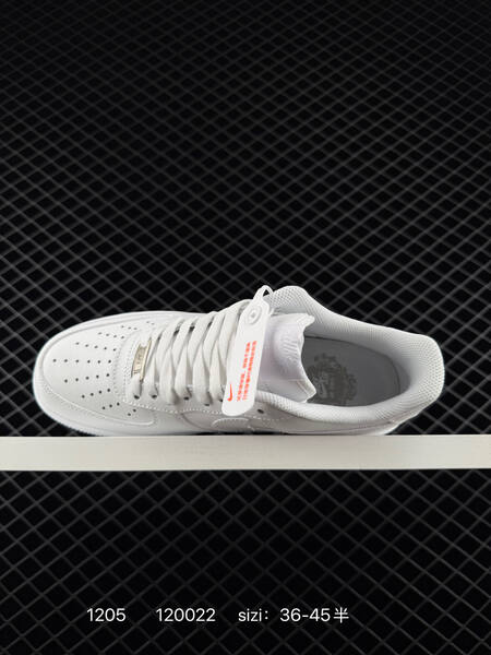Nike Air Force 1 07 white EU 36-45 5 lifestyle