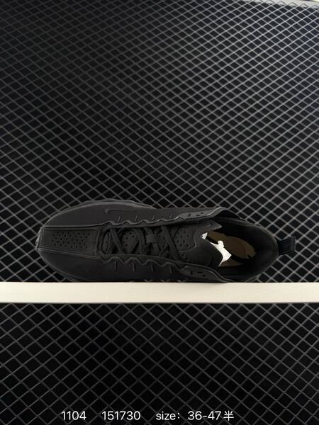 Nike Ava Rover Triple Black EU 36-47 5 casual lifestyle