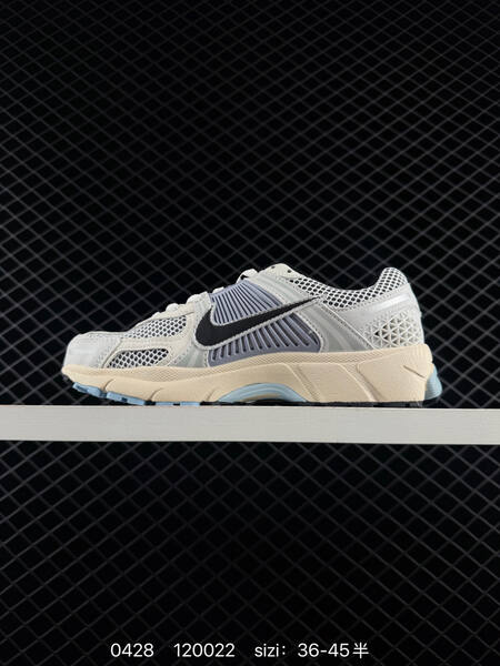 Nike Zoom Vomero 5 SP white/grey/black with light blue accents EU 36-45 running lifestyle