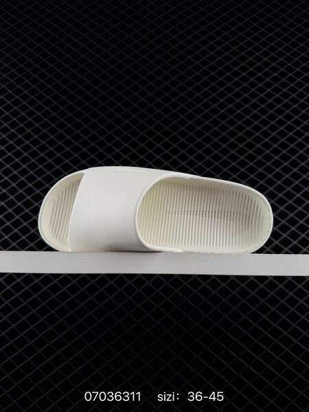 Nike Calm Slide off white EU 36-45 casual