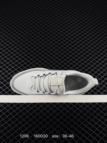 Nike Vomero 18 GTX white grey EU 36-46 running lifestyle
