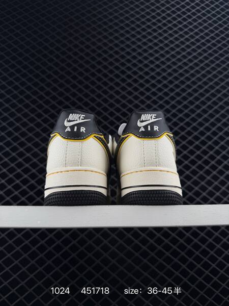 Nike SB Dunk Low Retro white black gray with yellow accents EU 36-45 skate lifestyle