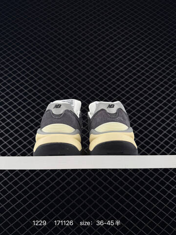New Balance M5740 Dark Grey White Cream Black EU 36-45 Sneaker - Unisex (BS-82434)