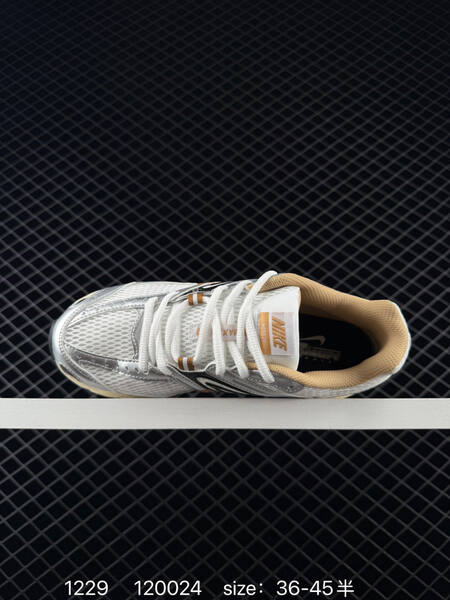 Nike Air Max Moto 2K White Silver Black Gold EU 36-45 running lifestyle