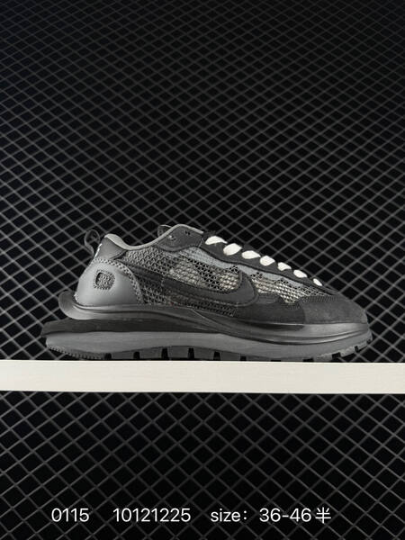 Nike Sacai x Nike VaporWaffle white cream 36-46 running lifestyle