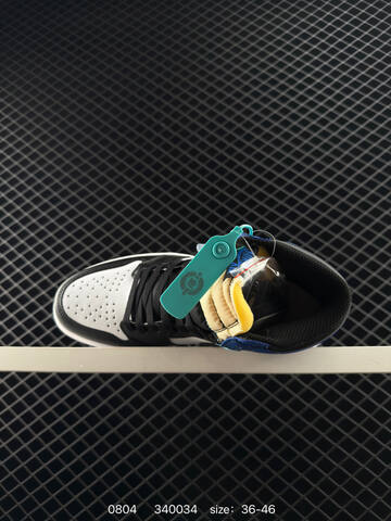 Jordan Air Jordan 1 Retro High OG Black White Blue Cream EU 36-46 Sneaker - Unisex (BS-80975)