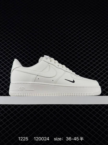 Nike Air Force 1 07 Low White Black 36-45 casual lifestyle