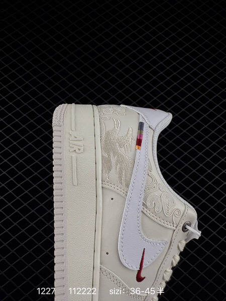 Nike Air Force 1 07 LV8 cream white with red accents 36-45 casual lifestyle