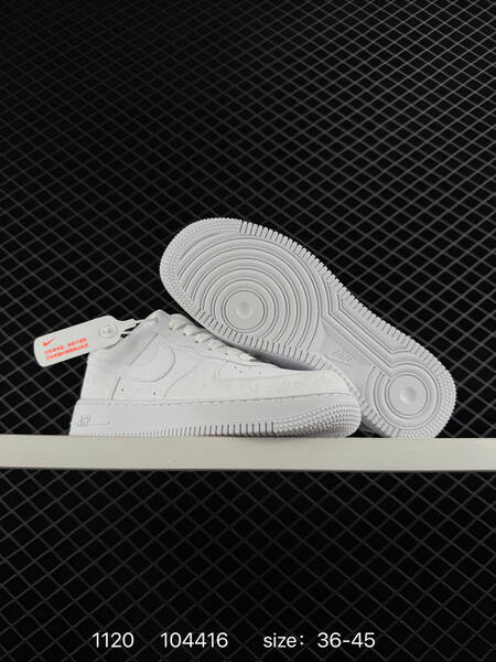 Nike Air Force 1 07 white red EU 36-45 lifestyle