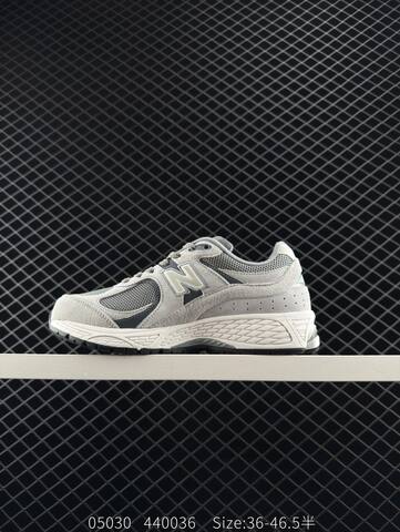 New Balance 2002R Grey Dark Grey Off White Black EU 36-46 5 Sneaker - Unisex (BS-83375)