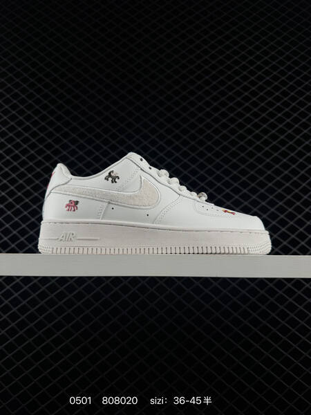 Nike Air Force 1 '07 black/gold EU 36-45 lifestyle