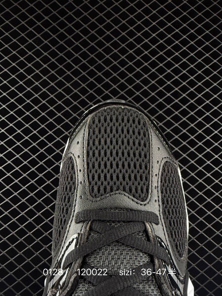 Nike V5 RNR black white EU 36-47 5 running lifestyle
