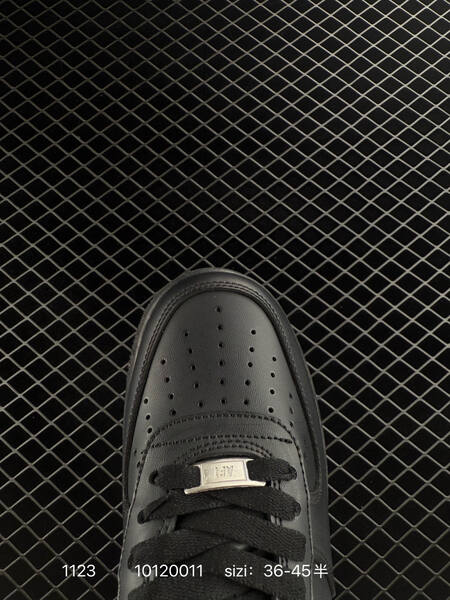 Nike Air Force 1 07 black 36-45 lifestyle
