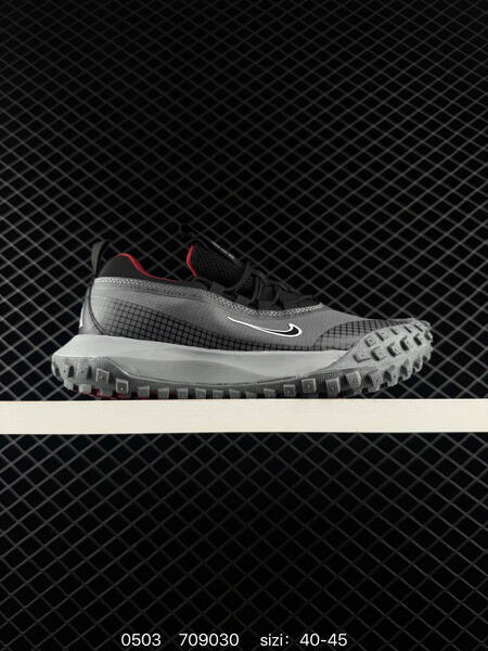 Nike ACG Mountain Fly GTX black/white EU 40-45 trail lifestyle
