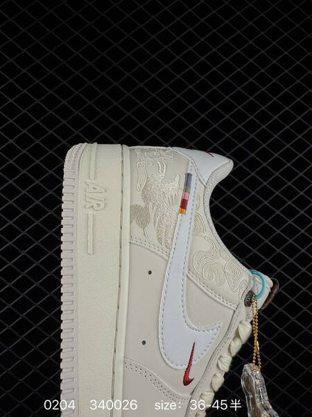 Nike Air Force 1 07 Low Sail White with red accents EU 36-45 5 lifestyle