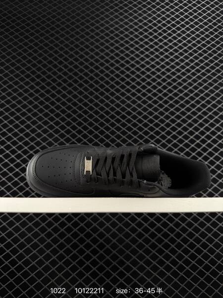 Nike Air Force 1 07 Triple Black EU 36-45 5 casual lifestyle