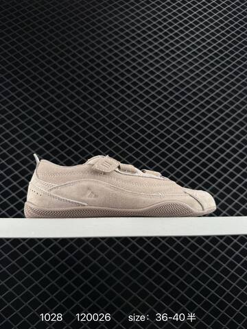 Other Adidas URBAN REVERIE JS2445 36-40 120026 Lifestyle - Unisex (BS-77473)