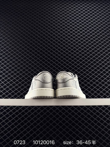 Jordan Air Jordan 1 Low Travis Scott DIY Mercedes Benz Sail Light Grey Silver EU 36-45 Sneaker - Unisex (BS-81026)