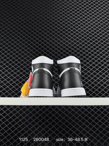 Jordan Air Jordan 1 Retro High OG White Black Blue EU 36-48 5 Basketball Shoe - Unisex (BS-80198)