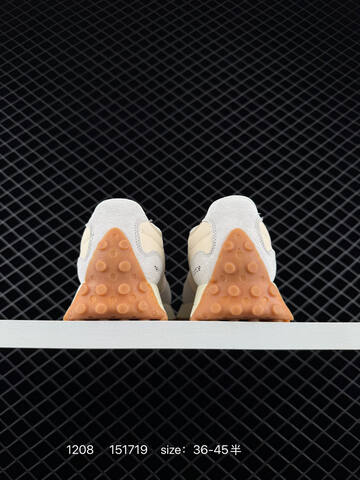 New Balance 327 beige light grey off white gum EU 36-45 sneaker