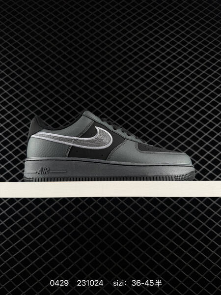 Nike Air Force 1 '07 white/black EU 36-45 lifestyle