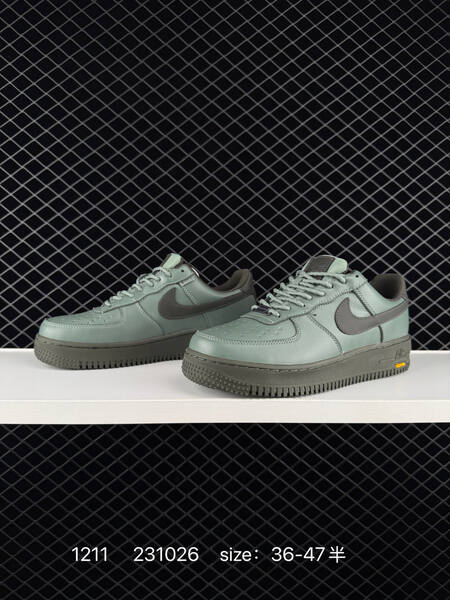 Nike Air Force 1 07 Low green olive with dark gray swoosh EU 36-47 5 lifestyle