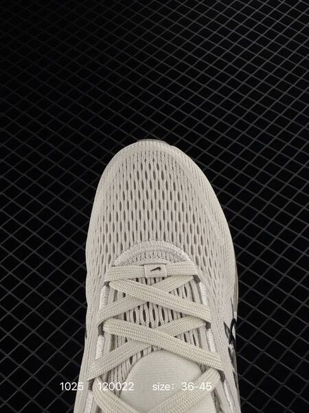 Nike Vomero 18 White Black Grey EU 36-45 running lifestyle