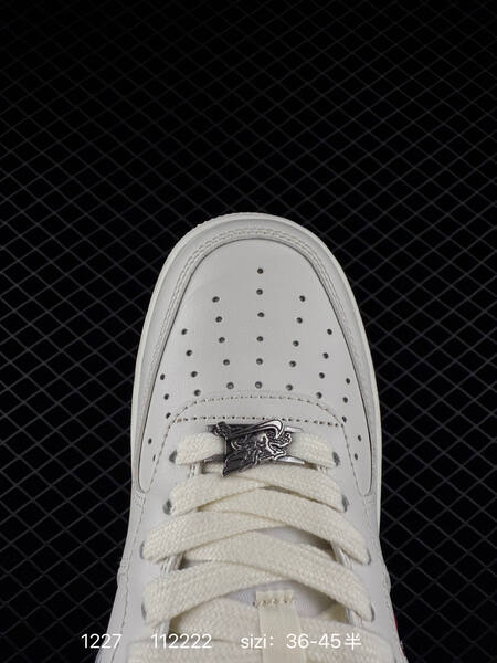 Nike Air Force 1 07 LV8 cream white with red accents 36-45 casual lifestyle