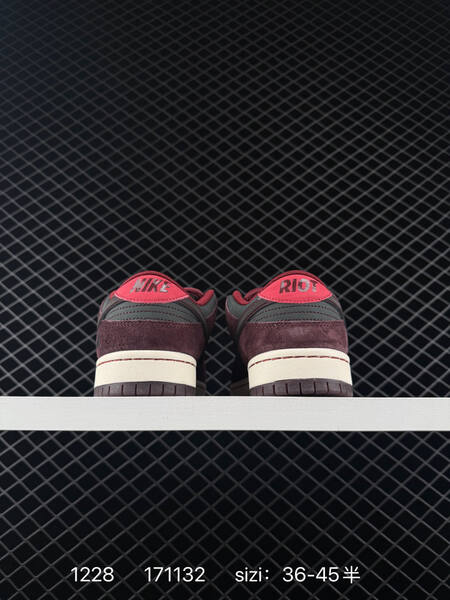 Nike SB Dunk Low burgundy black grey with red laces and off-white sole EU 36-45 skate lifestyle