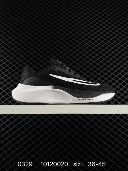 NIKE AIR Zoom Fly 5 DM8968 1 lifestyle