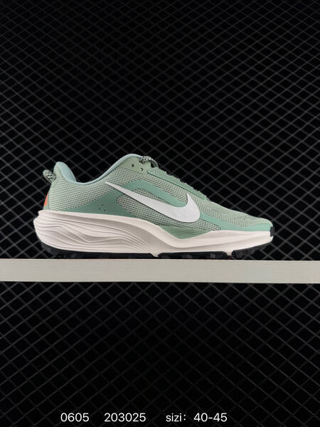 Nike REACTX PEGASUS TRAIL 6 HV8116 001 lifestyle